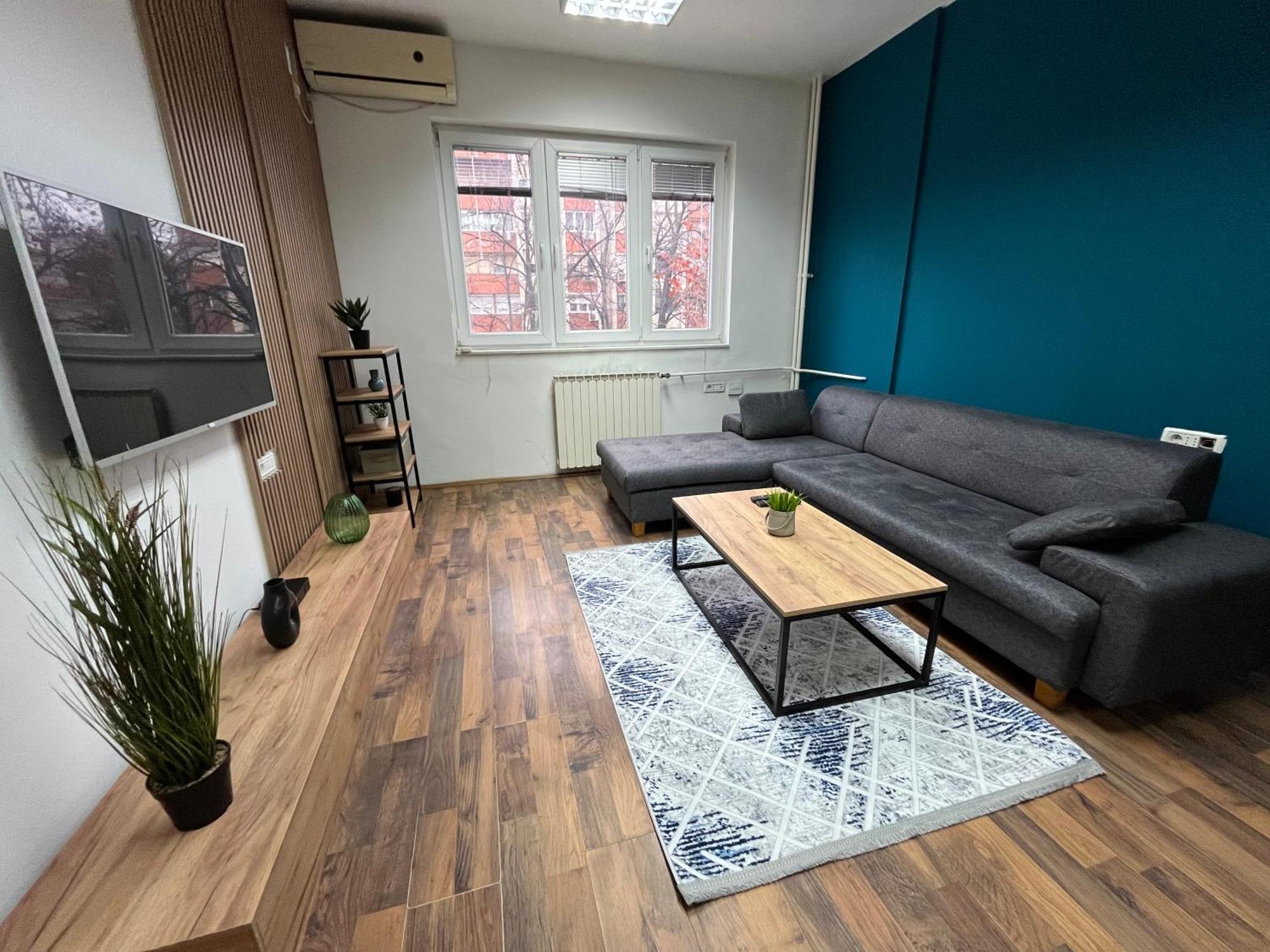 Central M - 5 Apartments Σκόπια Εξωτερικό φωτογραφία