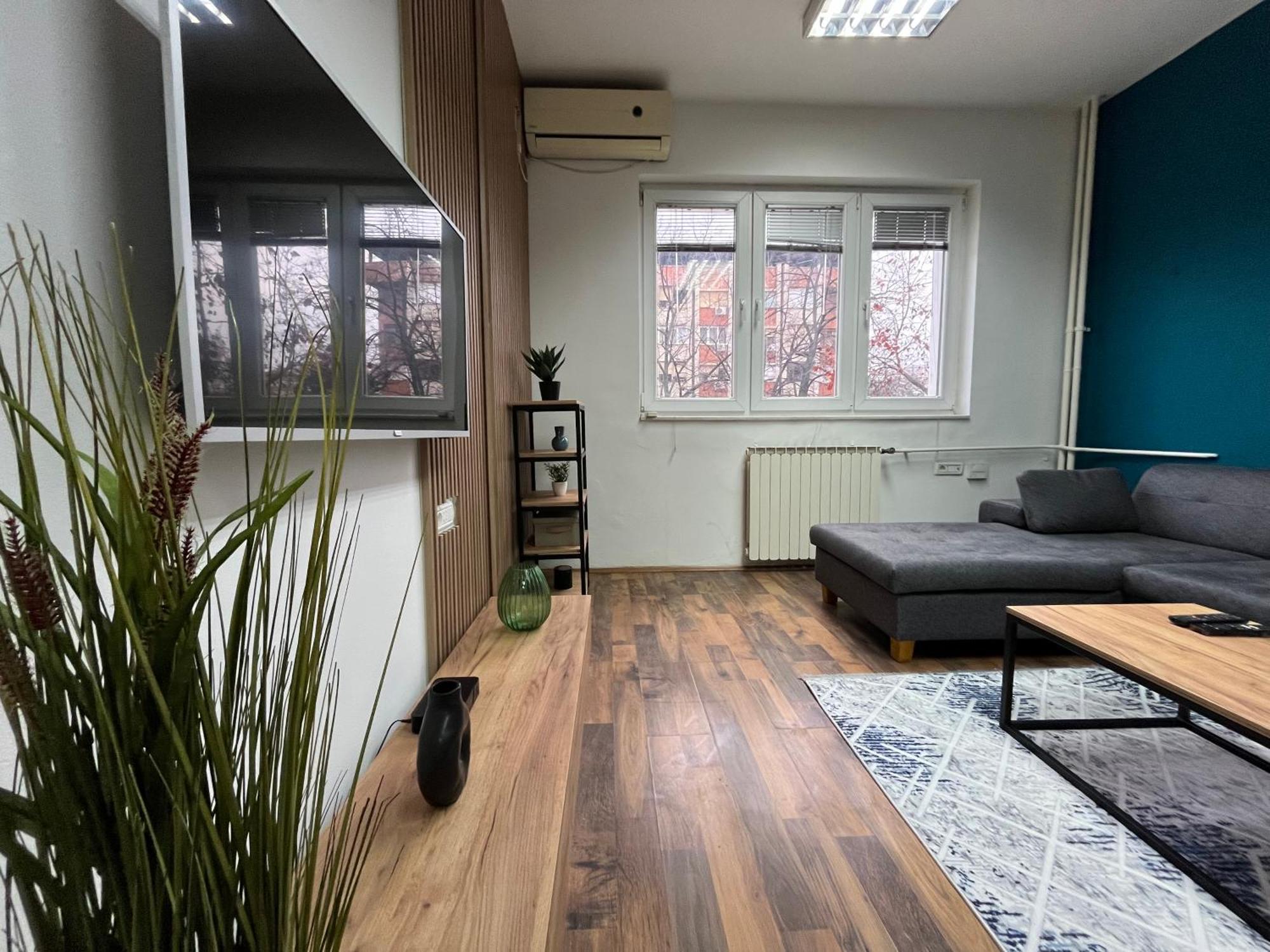Central M - 5 Apartments Σκόπια Εξωτερικό φωτογραφία
