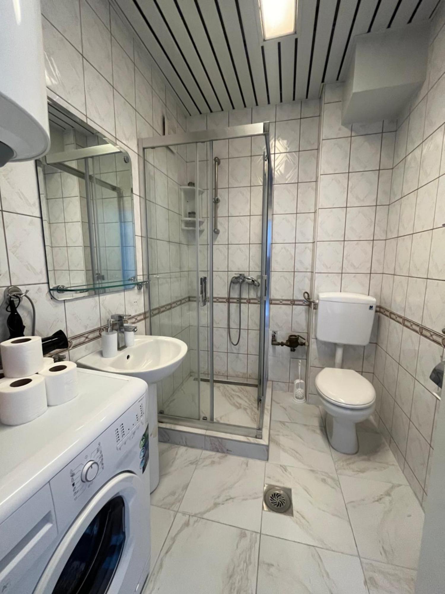 Central M - 5 Apartments Σκόπια Εξωτερικό φωτογραφία