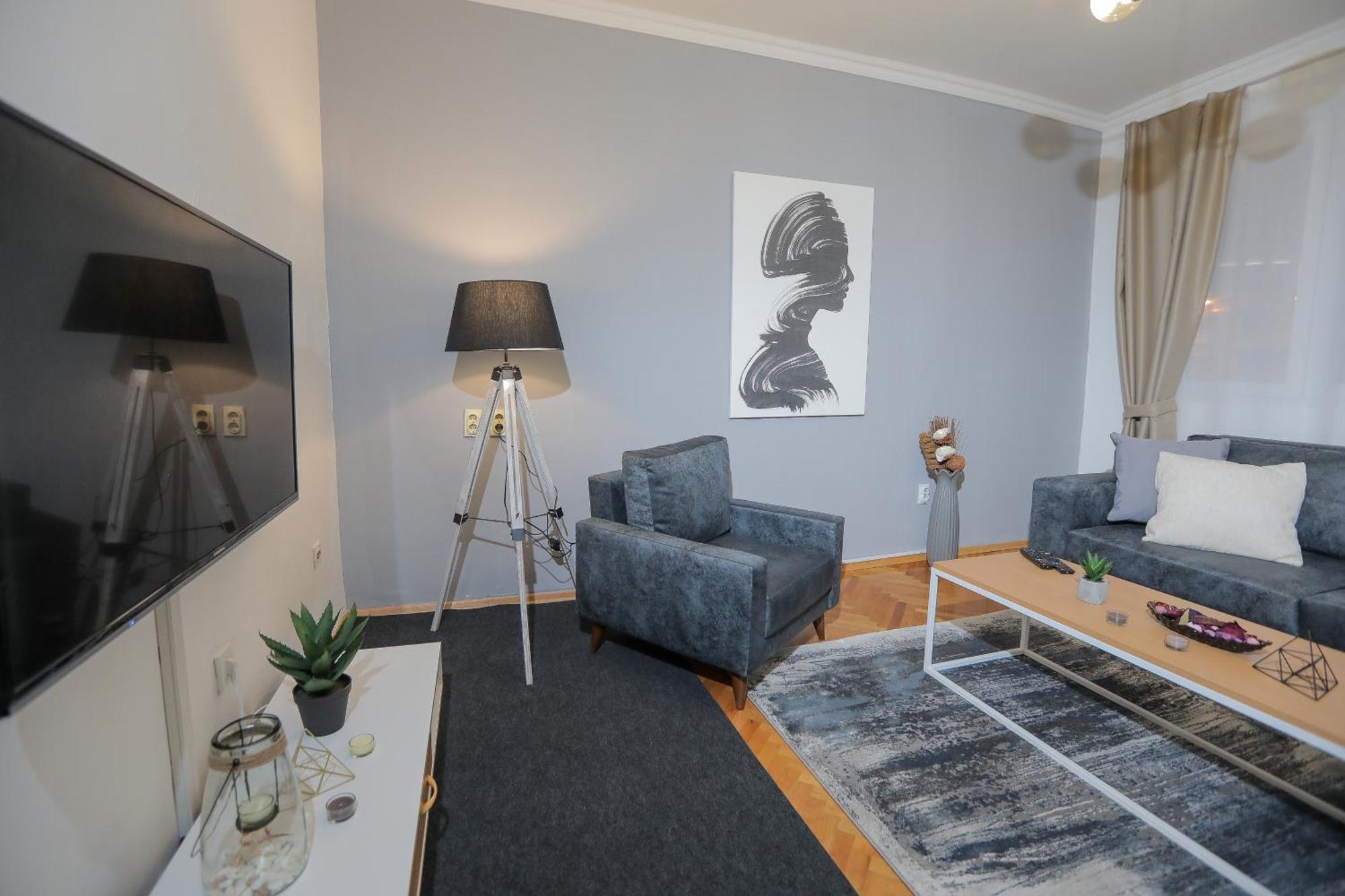 Central M - 5 Apartments Σκόπια Εξωτερικό φωτογραφία