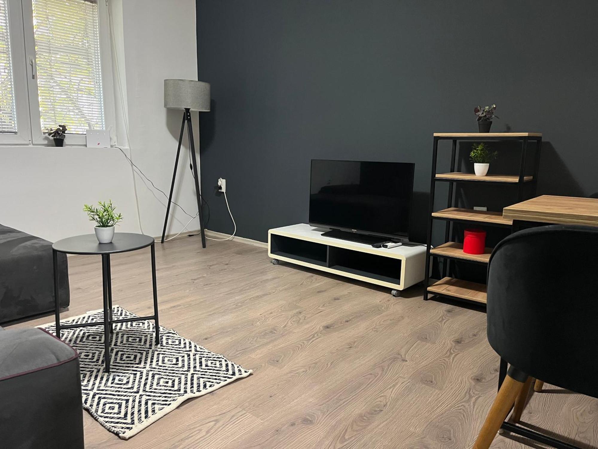 Central M - 5 Apartments Σκόπια Εξωτερικό φωτογραφία